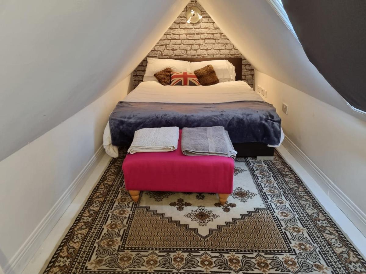 Cosy, Dog Friendly House On The Fringe Of The Brecon Beacons Villa Tredegar Dış mekan fotoğraf